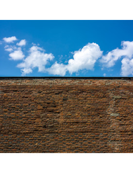 Bricks & Clouds